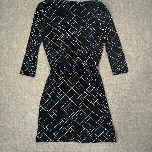 White House Black Market Faux Wrap Dress XXS Black Blue White Elastic Waist - Picture 9 of 12